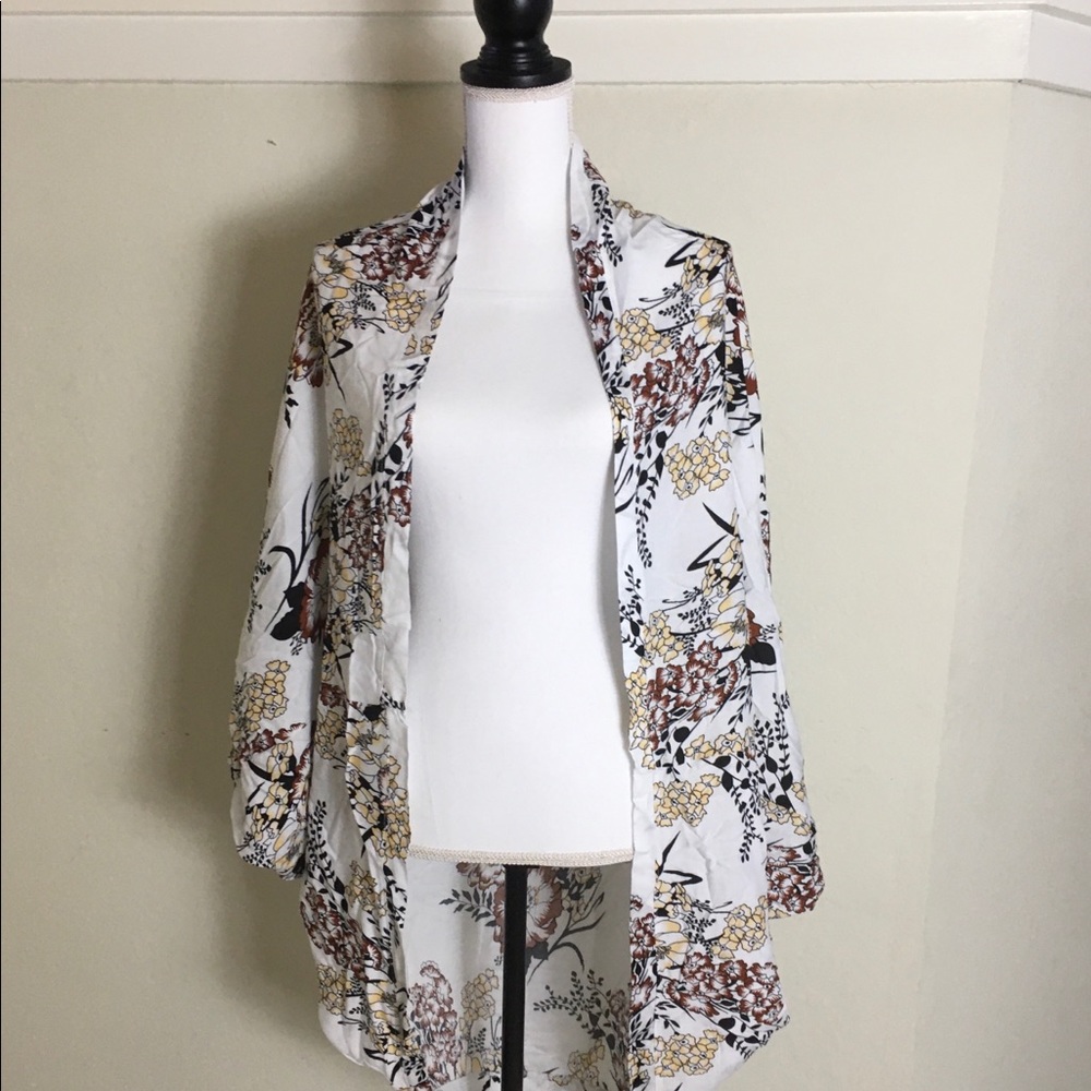 Pretty Cardigan Kimono Round Shrug Floral